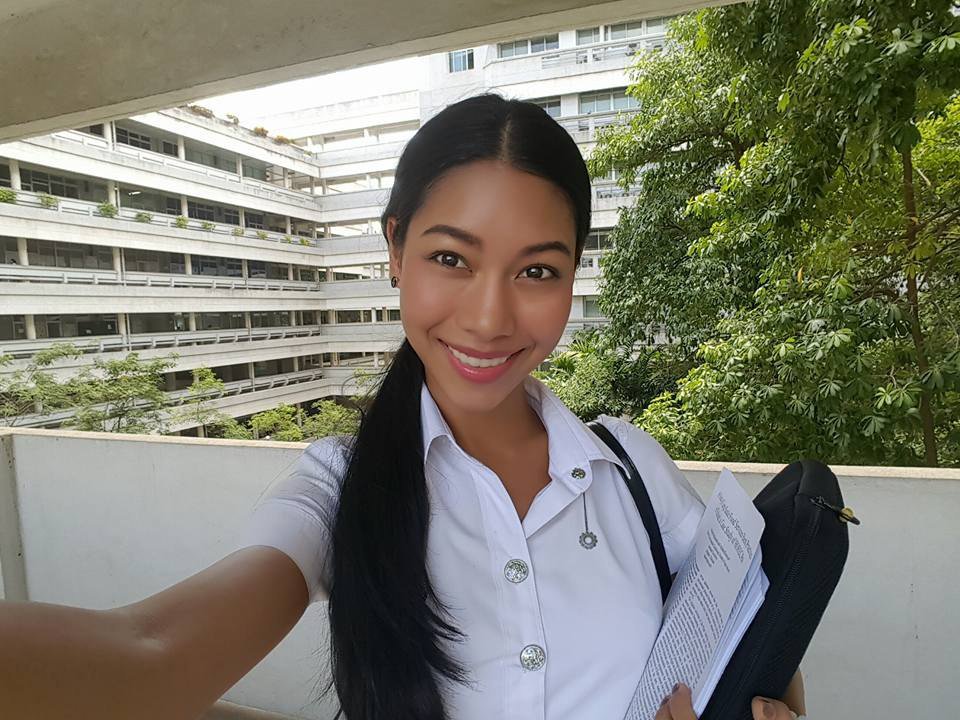 รูปโป๊นักศึกษาสาว