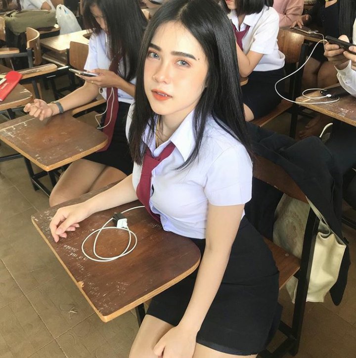 สาวพานิชไทแดงนมใหญ่มาก น่าเย็ด
