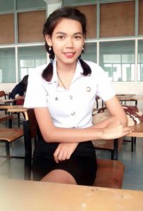 รูปนักศึกษาสวย