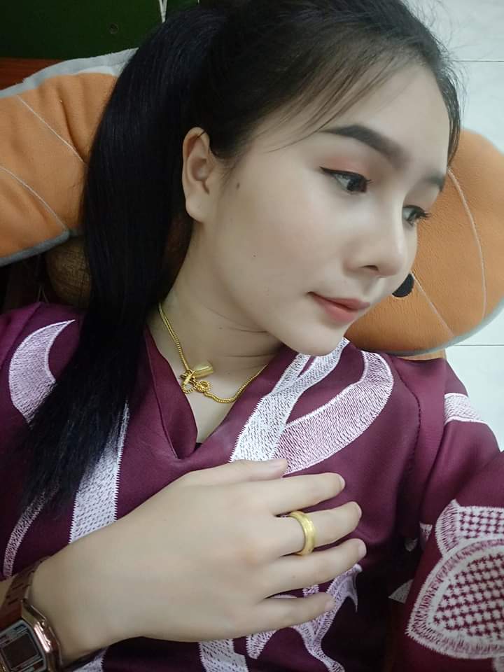 รูปโป๊สาวทางบ้าน