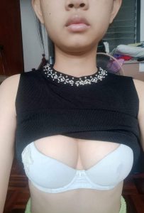 รูปโป๊เด็ด นมสาวทางบ้านโชว์รูปโป๊