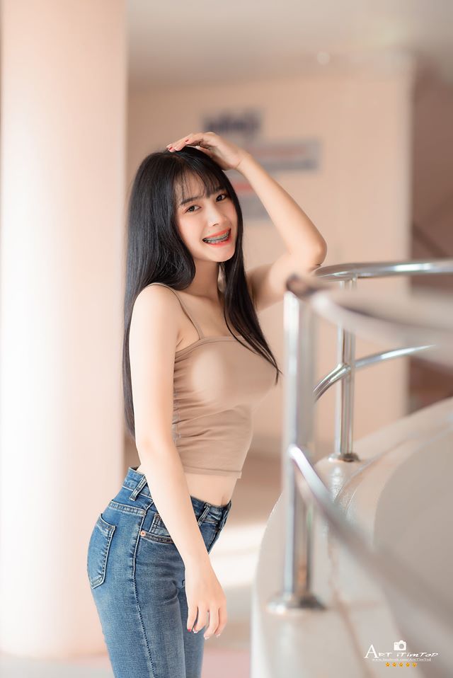 รูปสาวทางบ้าน